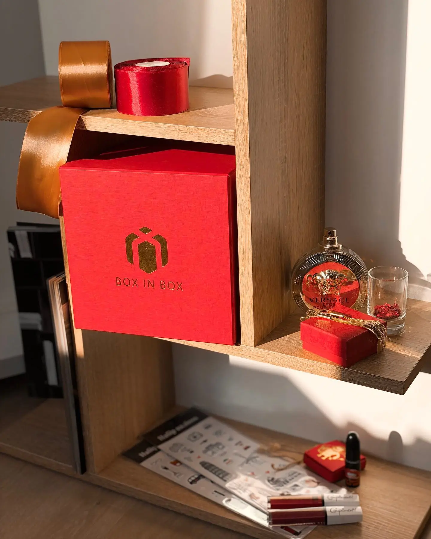 Фотоколаж Box in Box — момент зі спогадів