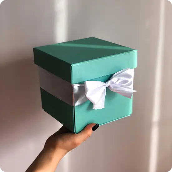 Box in Box як корпоративний подарунок